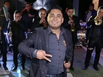 Gunmen break into home and shoot Isaac, lead singer of Banda La Constructiva
