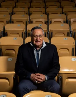 Jaime Jarrín: “It wouldn’t surprise me to have someone come to my door and ask for my papers”