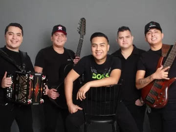 Five members of the musical group Los Juniors de Monterrey disappear; they were heading to General Terán