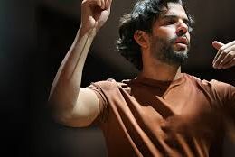 L.A. Opera selects Venezuelan conductor Domingo Hindoyan as director; he shares a similar background with Gustavo Dudamel