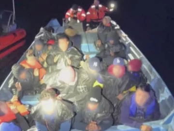 “We’re coming back… little by little.” Land and sea border crossings are increasing