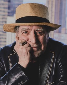 Joaquín Sabina will receive an Honorary Doctorate at the FIL