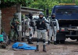 Violence continues in Sinaloa, leaving nine dead in the central and southern areas of the state