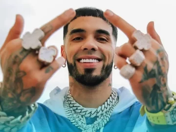 “For you I fight like Los Chapitos in Culiacán”: Anuel AA releases singles with references to the Sinaloa Cartel and the CJNG