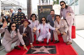 Los Bukis Celebrated at Claudia Sheinbaum’s ‘Mañanera’ for Star on Hollywood Walk of Fame