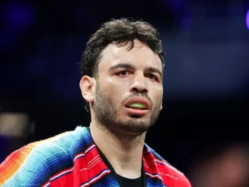 Julio César Chávez Jr. defends himself: How can they accuse me of all this, dad?