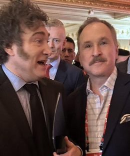 US Ambassador Sparks Scandal in Argentina: Promises Jail for Cristina and Re-election for Milei