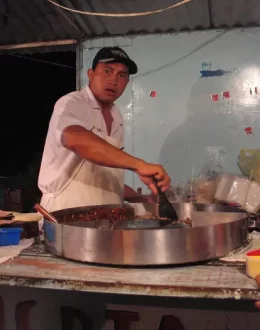 Which one is spicy? None. If they’re too hot, the gringos won’t buy anything