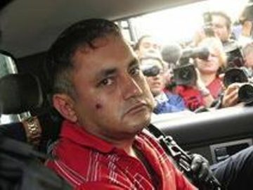 US hands over ‘La Troca,’ one of the leaders of La Familia Michoacana, to Mexico