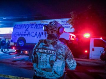 Violent Weekend in Sinaloa: Human Remains Found in Coolers and Narco-Message in Two Municipalities