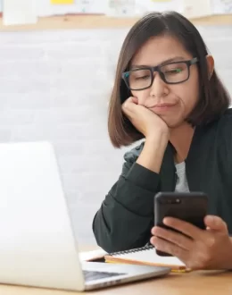 12 Proven Ways to Beat Procrastination + 3 Free Tools to Boost Focus and Productivity