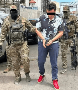 El Chapo’s relatives attack Chávez Jr.; provide information to the US