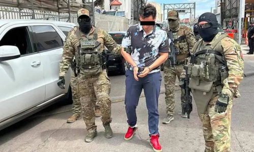 El Chapo’s relatives attack Chávez Jr.; provide information to the US