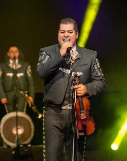 Carlos Martínez: “It is an Honor to be Mexican, We Must Shout It From the Rooftops — We’re Going to be Okay.”