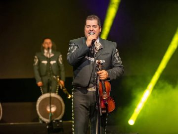 Carlos Martínez: “It is an Honor to be Mexican, We Must Shout It From the Rooftops — We’re Going to be Okay.”
