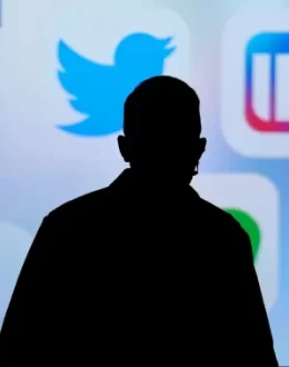 Do You Want a Student Visa? Change Your Media Profile to ‘Public’