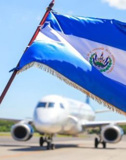 El Salvador Will Not Collect Taxes on Migrants Returning to the Country