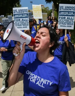 Judge Tells UC to Reconsider Job Ban for Undocumented Students