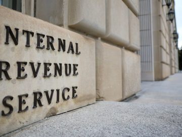 IRS Might Get Rid of Non-English Language Tax Services