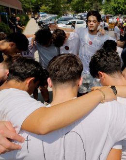 ICE Is Now Desperately Recruiting Teenagers as Agents