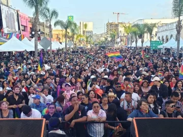 First bisexual rally held in Tijuana