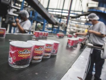 La Costeña Strengthens the Sense of Belonging for Mexicans in the U.S.