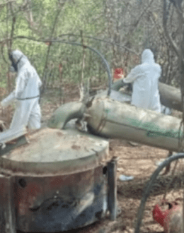 Once again in Culiacán, Elota, and Cosalá, 14 chemical concentration areas and 3 inactive drug manufacturing laboratories were seized