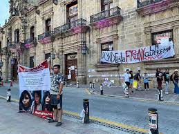 “Frany is happy and likes to help people,” says mother of missing artist in Jalisco