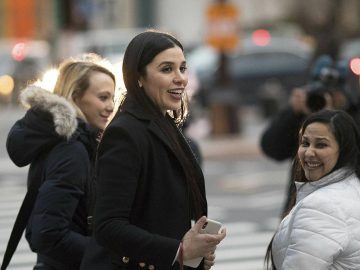 Emma Coronel Surprises by Publishing a Never-Before-Seen Photo of Her Twin Daughters, Daughters of “El Chapo” Guzmán