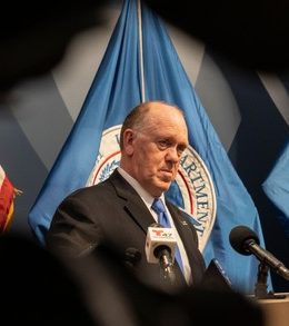 “Who’s the Illegal Now, Tom Homan?” Lawmakers Slam Trump’s Border Czar Over Alleged $50,000 Bribe