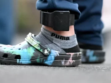 Surge in Ankle Monitor Use for Migrants Outside Detention, ICE Data Shows