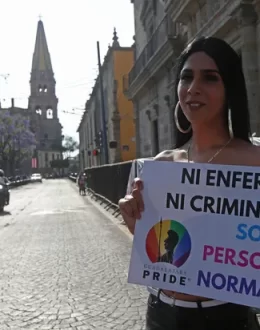 Red flags are raised in Jalisco due to a wave of attacks against the trans community