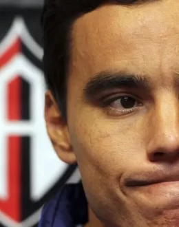 Omar Bravo, former Chivas player, allegedly abused his victim since she was 10 years old in her own home, lawyer reveals