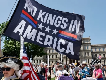 ‘No Kings’ 2.0: Nationwide Rallies Challenge Trump’s Executive Power