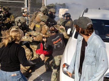 ‘Not Our Community’: Charlotte Residents Stand Their Ground as ICE Arrives in New Trump Crackdown
