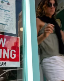 Seasonal Hiring Decelerates, Signaling Tougher Market for Job Seekers