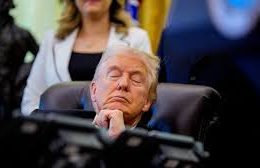 Trump’s Oval Office Naps: What’s Behind the Sleep Struggles?