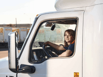 California Delays Revoking 17,000 Commercial Driver’s Licenses