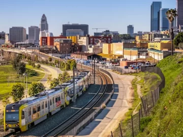 Los Angeles Metro Free Rides on New Year’s Eve Aim to Improve Safety and Access Across the Region
