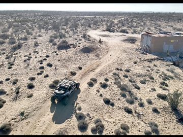 28th Parallel, War Zone Between Chapitos and Mayiza