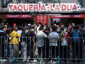 Dua Lipa’s Pop-Up Taqueria for Her “Radical Optimism” Tour Generates a Sensation in Mexico City