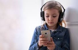What is the “right” age to get your child a smartphone?