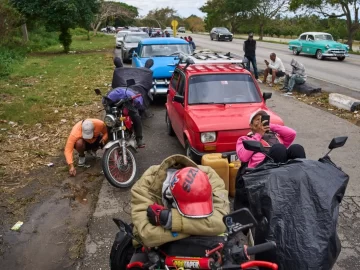 Trump’s Order Sparks Anger and Anguish Among Cubans; “The only thing left is for them to bomb us”