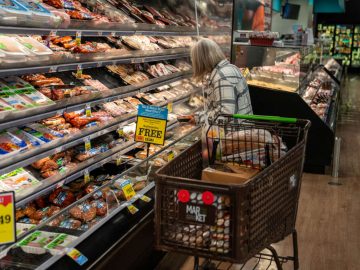 Trump Inflation Cost the Average U.S. Family $1,625 Last Year