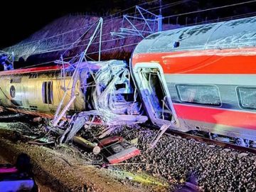 Everything we know about the Adamuz train accident: an “extremely strange” derailment