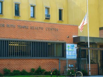 LA County to Close 7 Public Health Clinics Amid $50M Budget Cuts — Latino Communities Face Disruptions