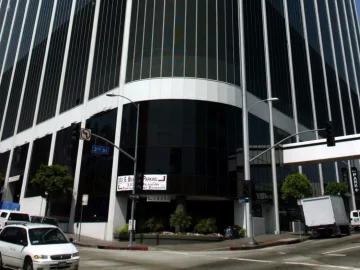 “We Need Stability”: Parents Demand Leave for LAUSD Superintendent