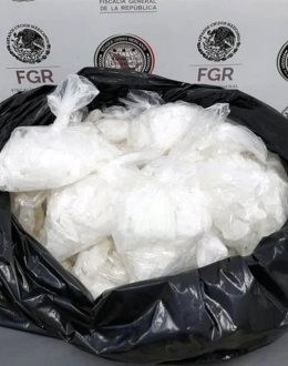 Mexican man sentenced for fentanyl and methamphetamine trafficking who used Americans to transport drugs