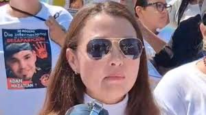 Disappearance of Carlos Emilio Galván: Mother Accuses Authorities of Halting Search Due to Mazatlán Carnival Disappearance of Carlos Emilio Galván: Mother Accuses Authorities of Halting Search Due to Mazatlán Carnival