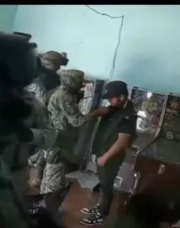 “We are death”: Video shows 14 minutes of torture of a young man by soldiers in Michoacán